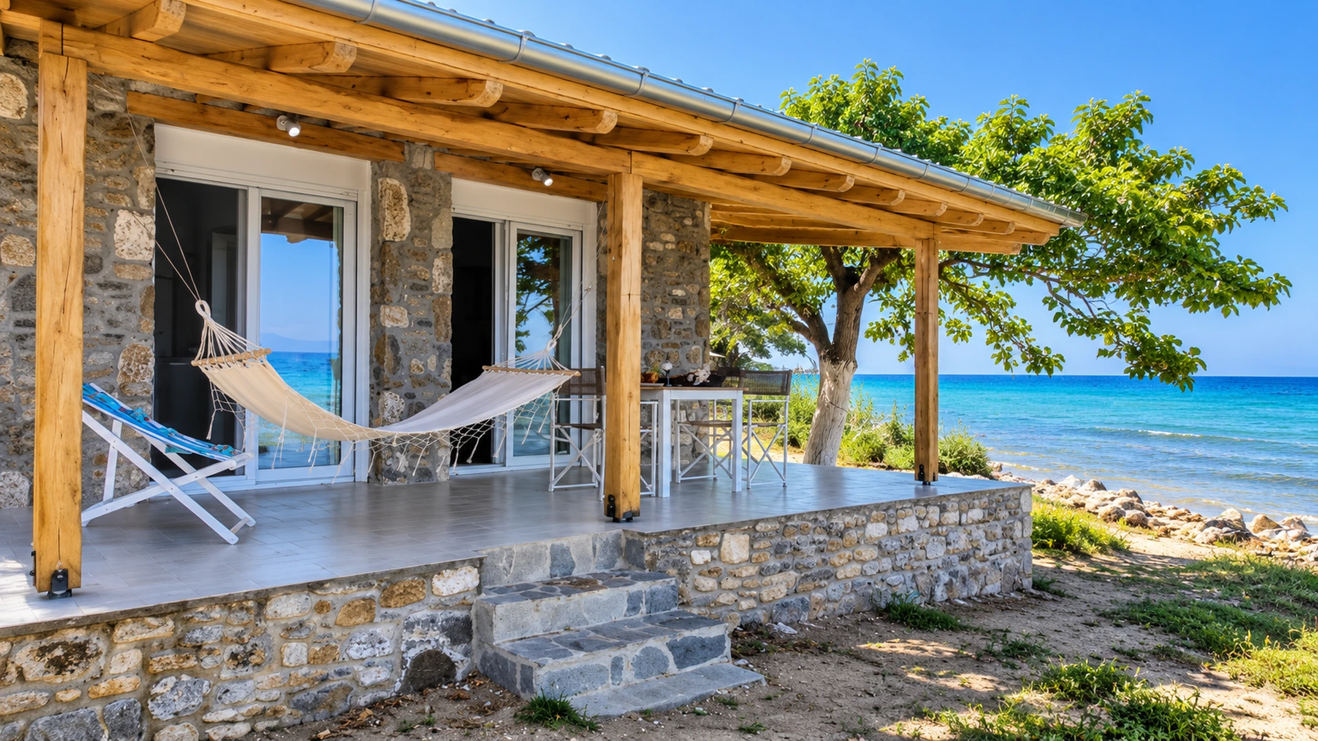 Onar 2 Villa – a private stone house with a terrace beside the sea